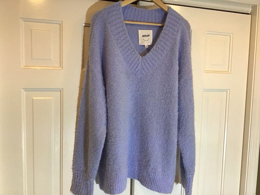 Aerie Women Blue Oversized Boucle V-Neck Sweater L Fuzzy Wool Blend Comfy Preppy